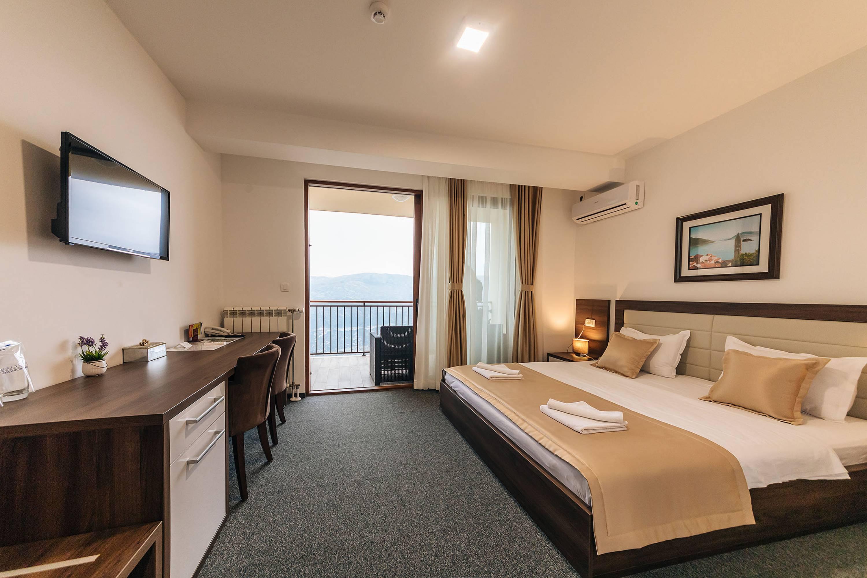 Hotel Sokoline Mandici Εξωτερικό φωτογραφία